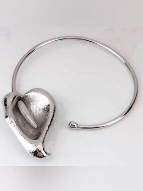 Zara Silver Oversized Leaf Choker  Necklace